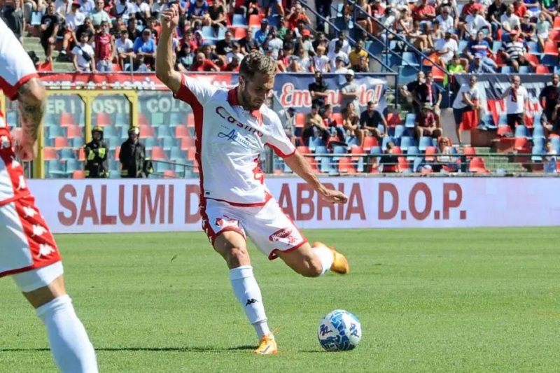 Giacomo Ricci Bari-Ternana, Ricci dice la sua sul rigore non concesso - Calcio Fere